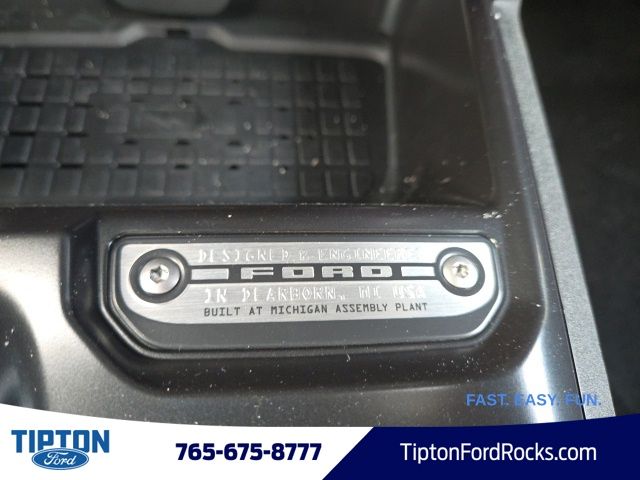 Vehicle image 20 of 45