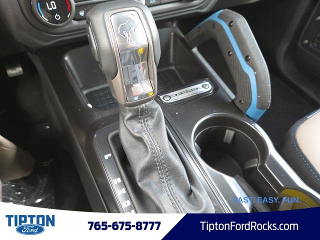 Vehicle image 36 of 45