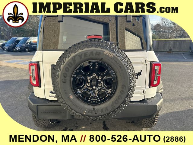 Vehicle image 10 of 38