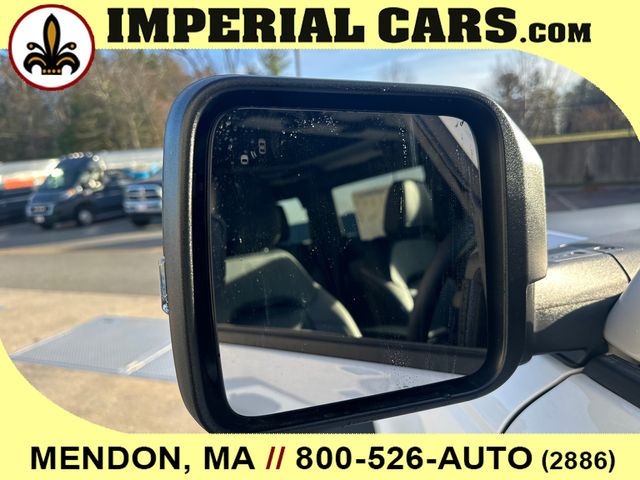 Vehicle image 20 of 38
