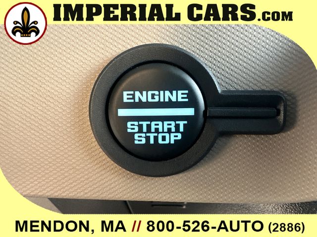 Vehicle image 19 of 38