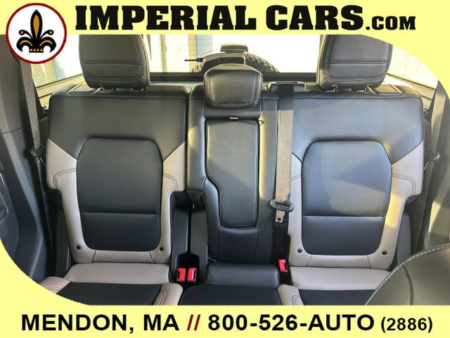 Vehicle image 12 of 38