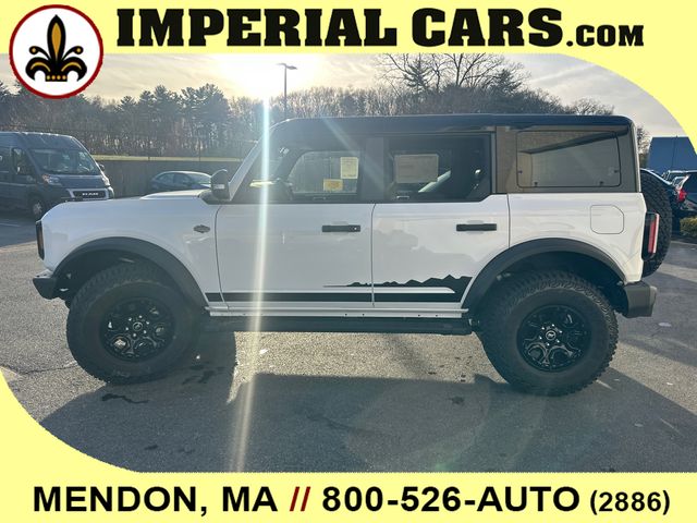 Vehicle image 8 of 38