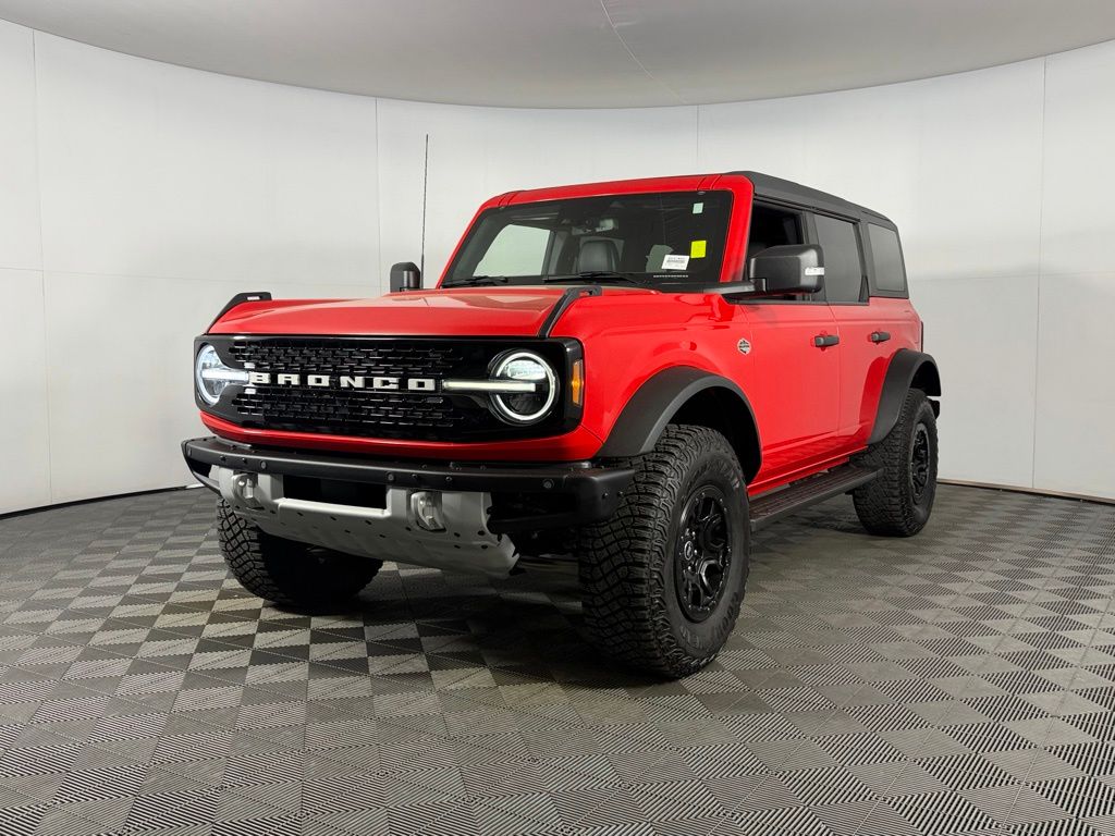 2024 Ford Bronco Wildtrak Image 1 of 38
