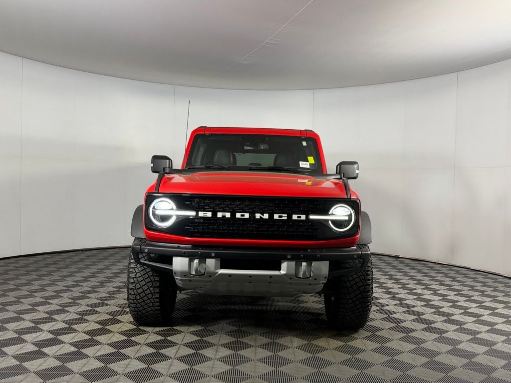 2024 Ford Bronco Wildtrak Image 3 of 38