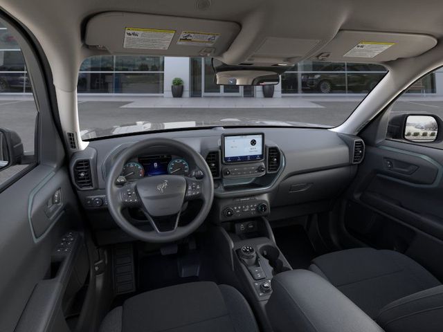 Vehicle image 9 of 23