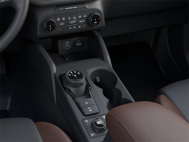 Vehicle image 15 of 23