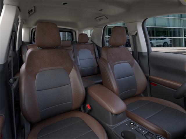 Vehicle image 10 of 23