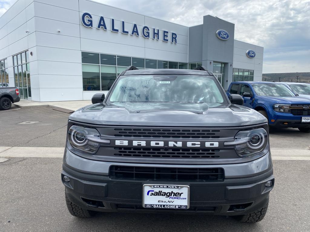 Vehicle image 14 of 25