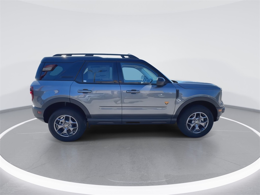 Vehicle image 6 of 27