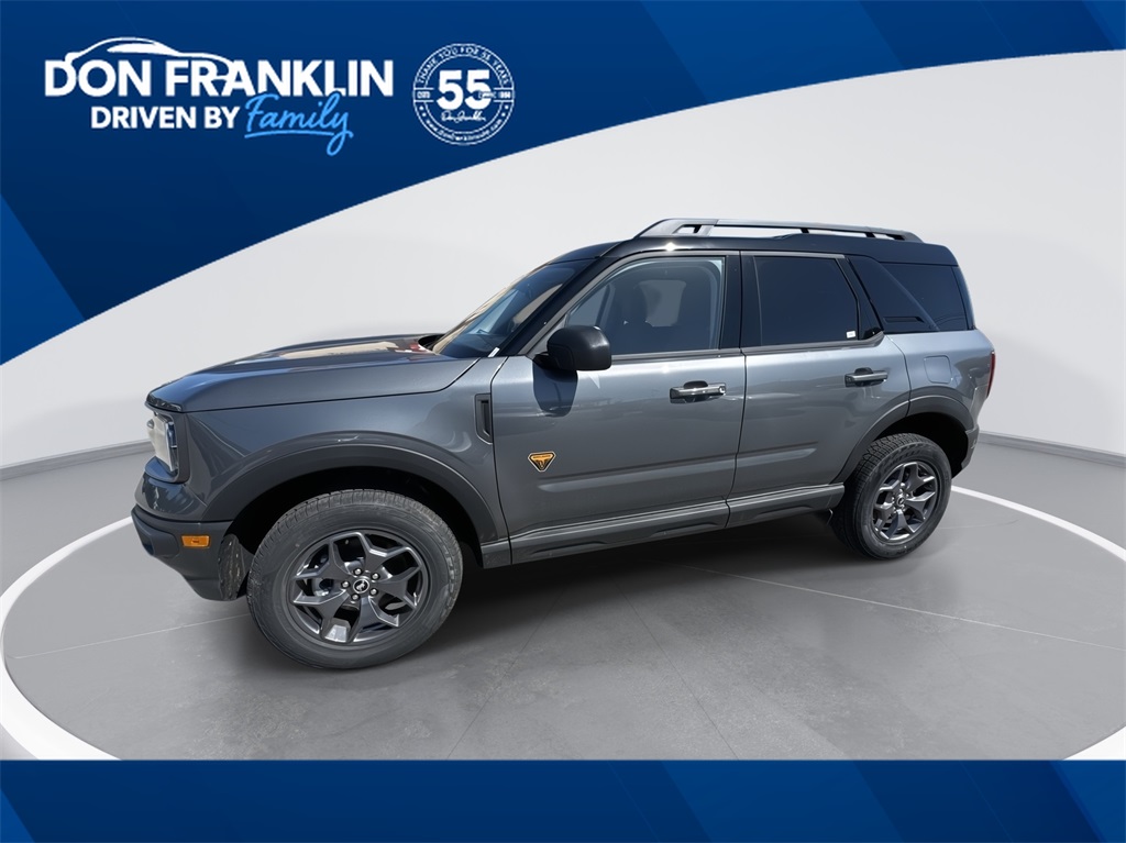 Vehicle image 2 of 27
