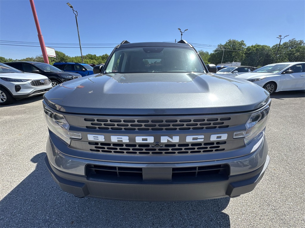 Vehicle image 4 of 27