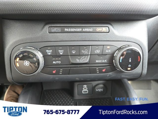 Vehicle image 22 of 41
