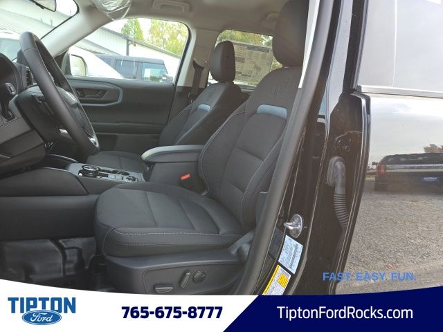 Vehicle image 12 of 41