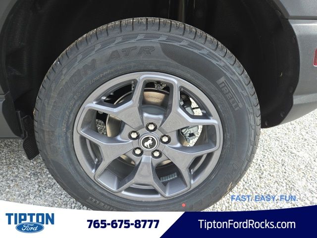 Vehicle image 10 of 41