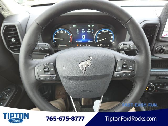 Vehicle image 30 of 41