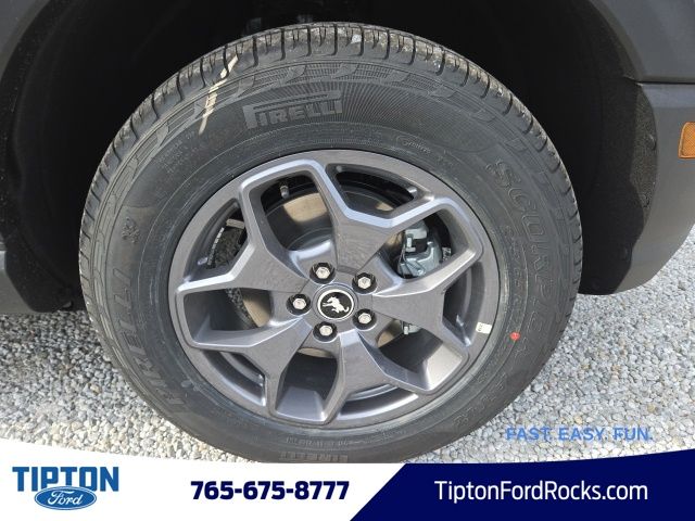 Vehicle image 8 of 41