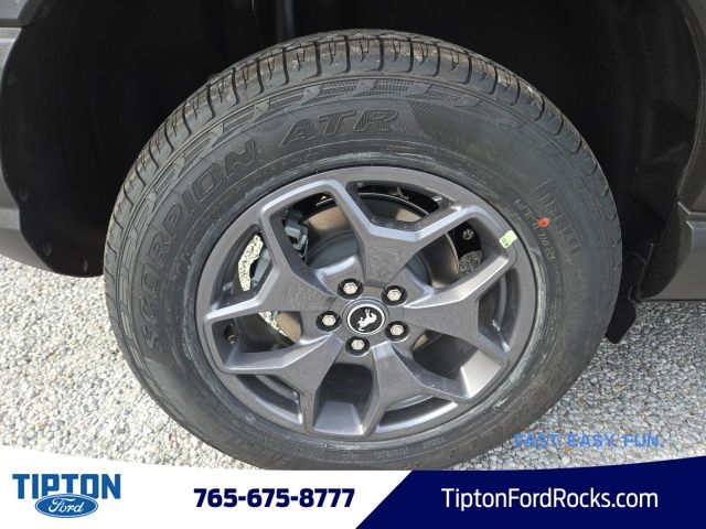 Vehicle image 11 of 41