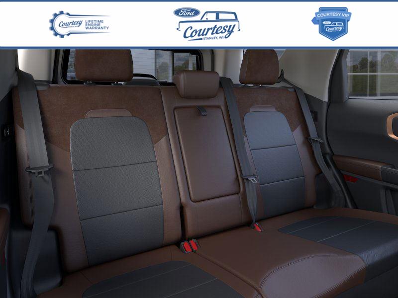 Vehicle image 11 of 23
