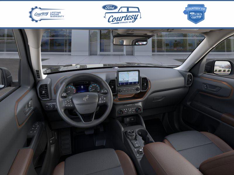 Vehicle image 12 of 23