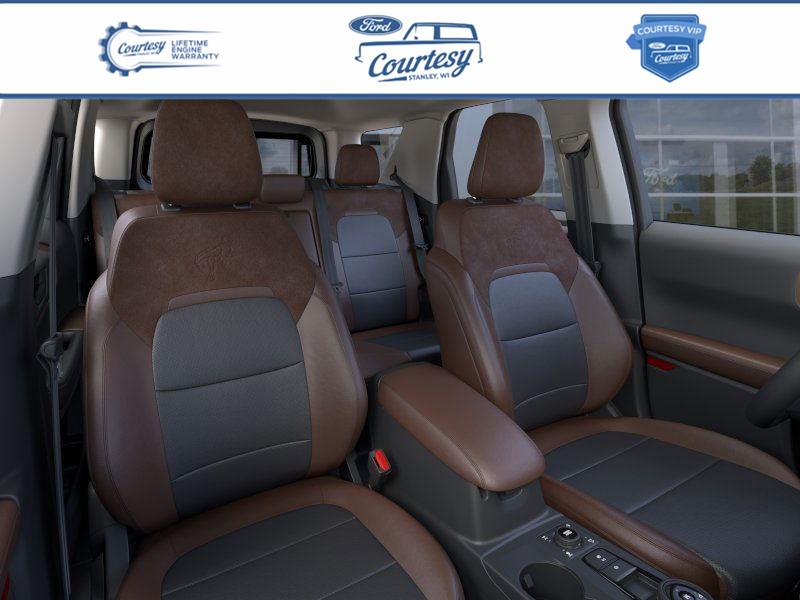 Vehicle image 10 of 23