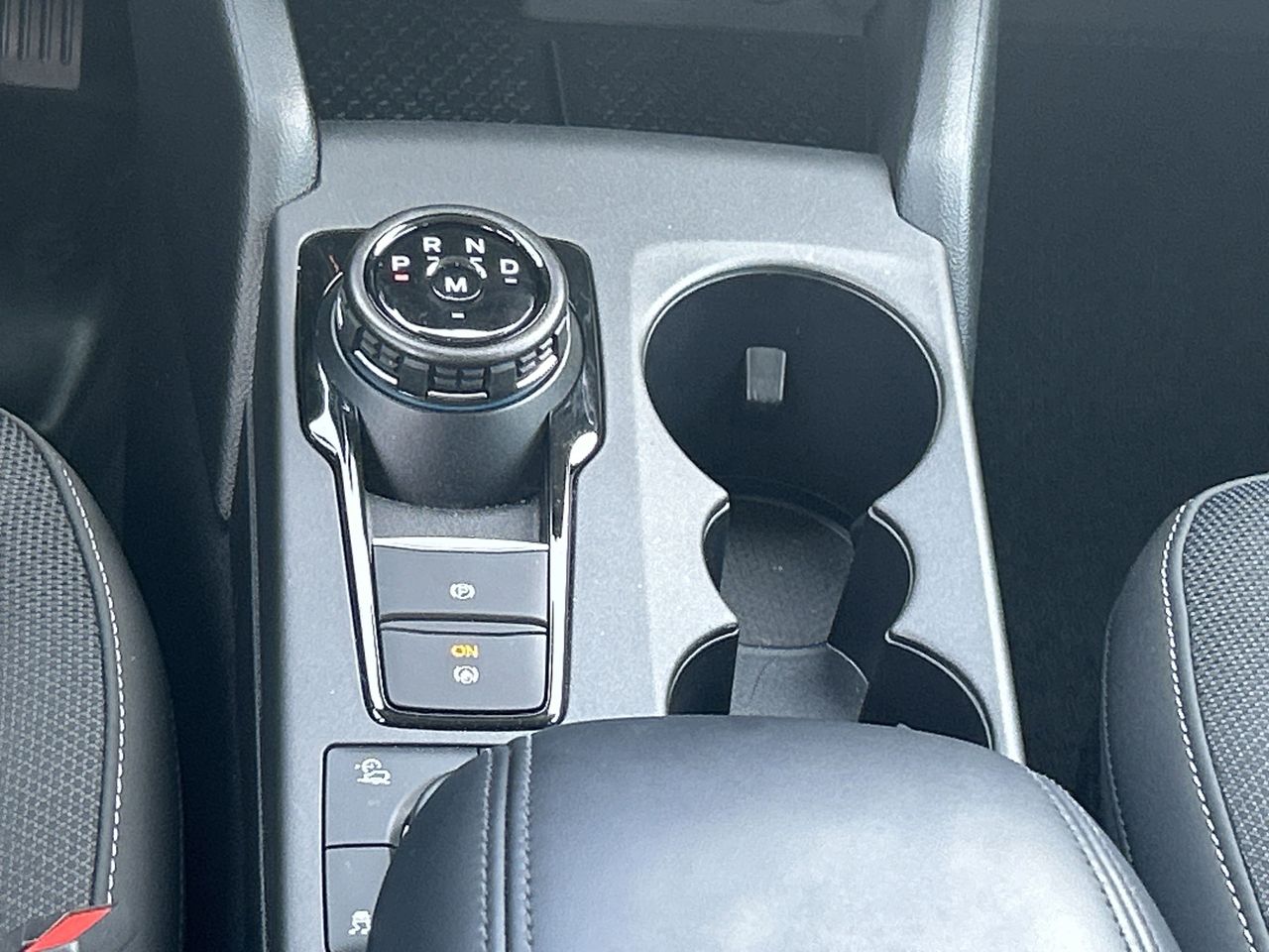 Vehicle image 24 of 42