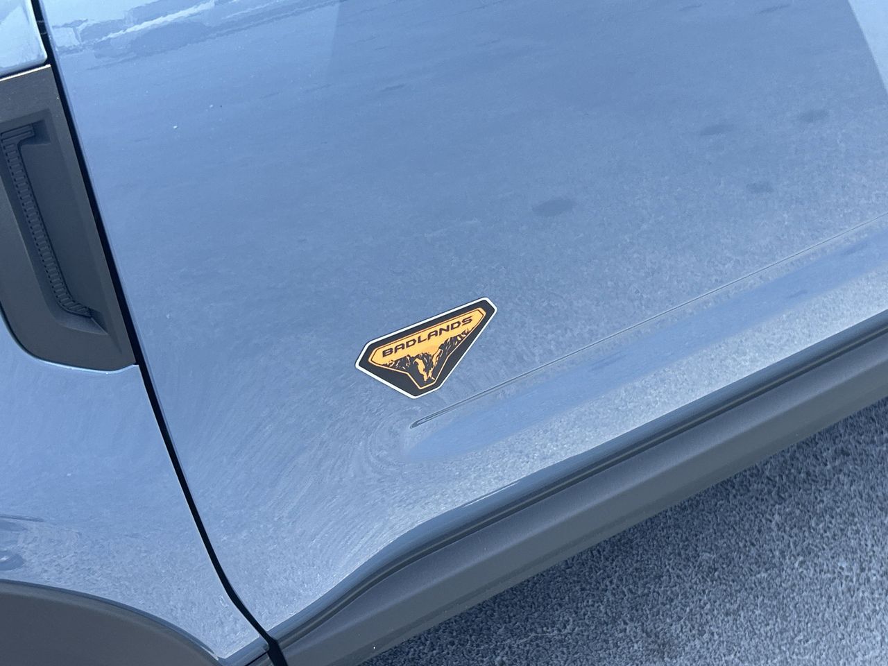 Vehicle image 41 of 42