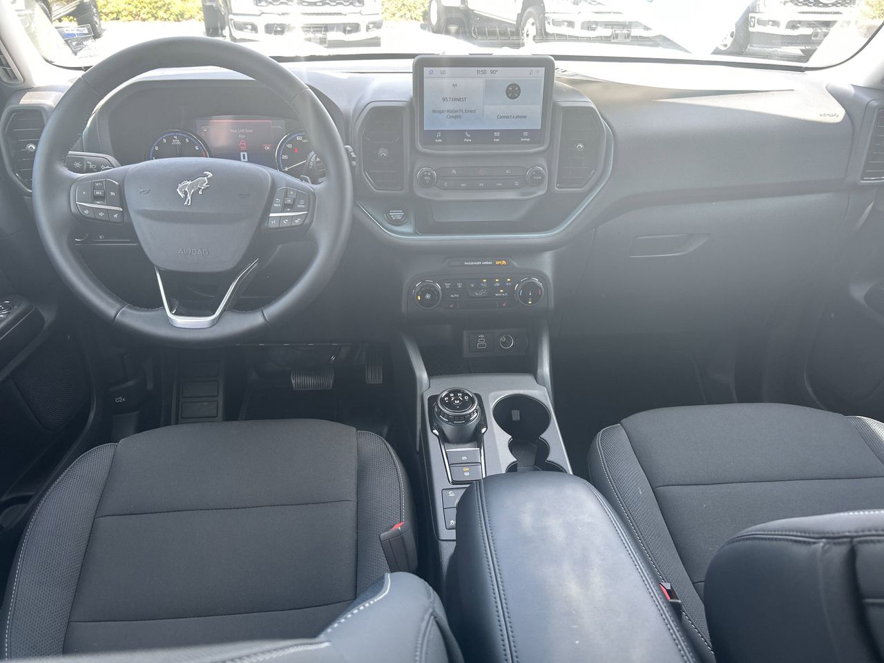 Vehicle image 20 of 42