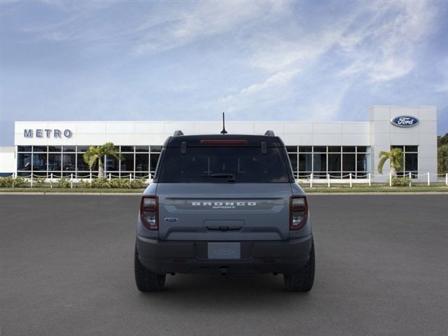 Vehicle image 6 of 23