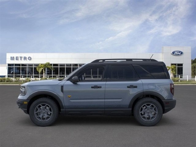 Vehicle image 8 of 23