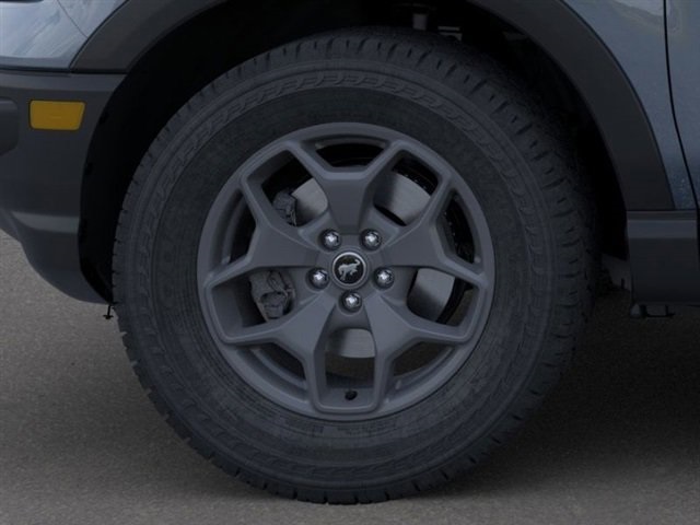 Vehicle image 9 of 23