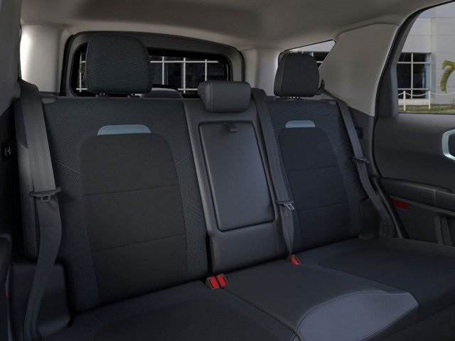 Vehicle image 10 of 23