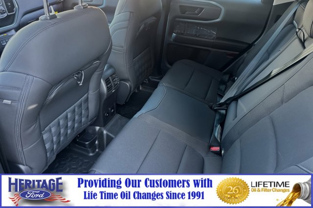 Vehicle image 10 of 23