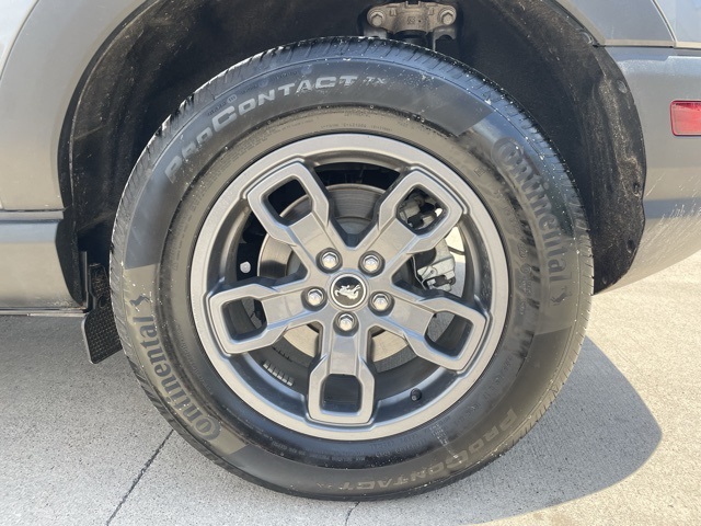 Vehicle image 7 of 21