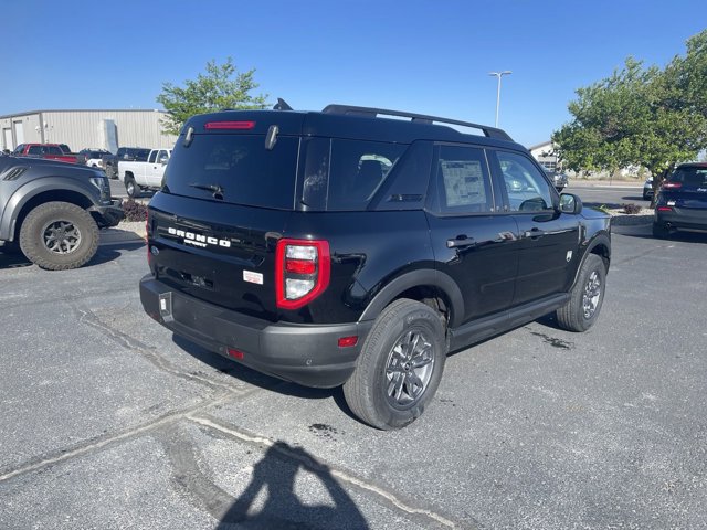 Vehicle image 3 of 10