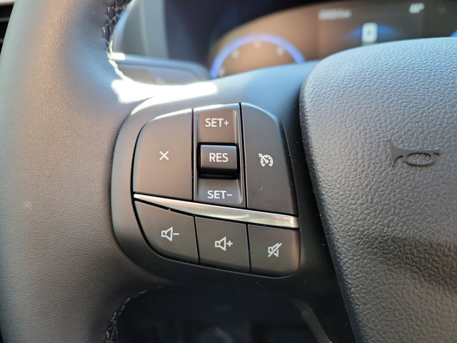 Vehicle image 14 of 23