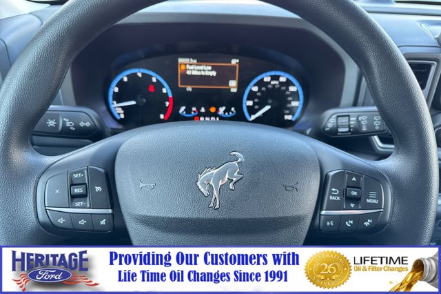 Vehicle image 19 of 22