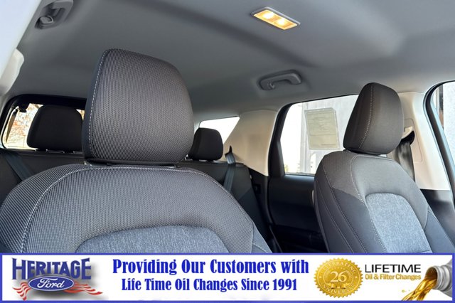 Vehicle image 14 of 22
