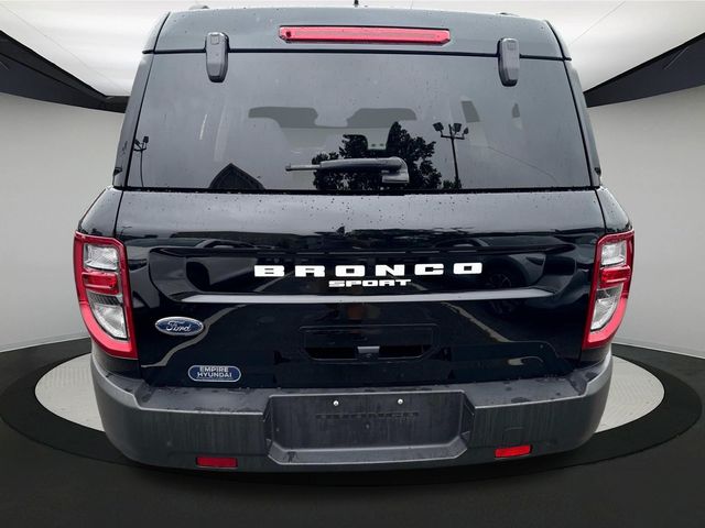 Vehicle image 6 of 33