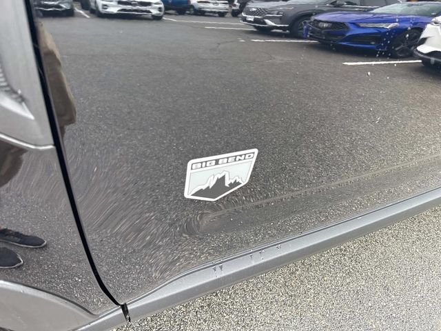 Vehicle image 24 of 33
