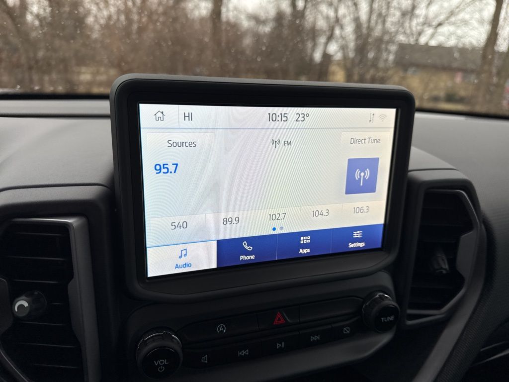 Vehicle image 22 of 45