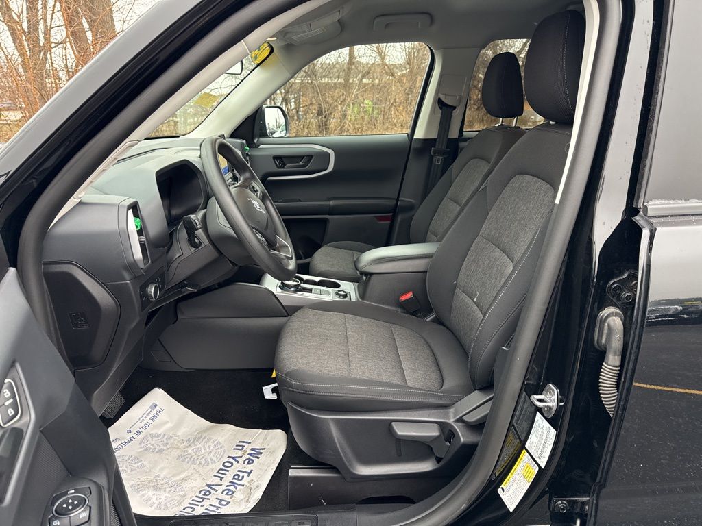 Vehicle image 15 of 45