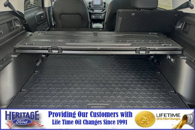 Vehicle image 12 of 23