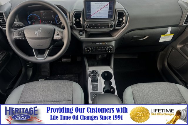 Vehicle image 10 of 23