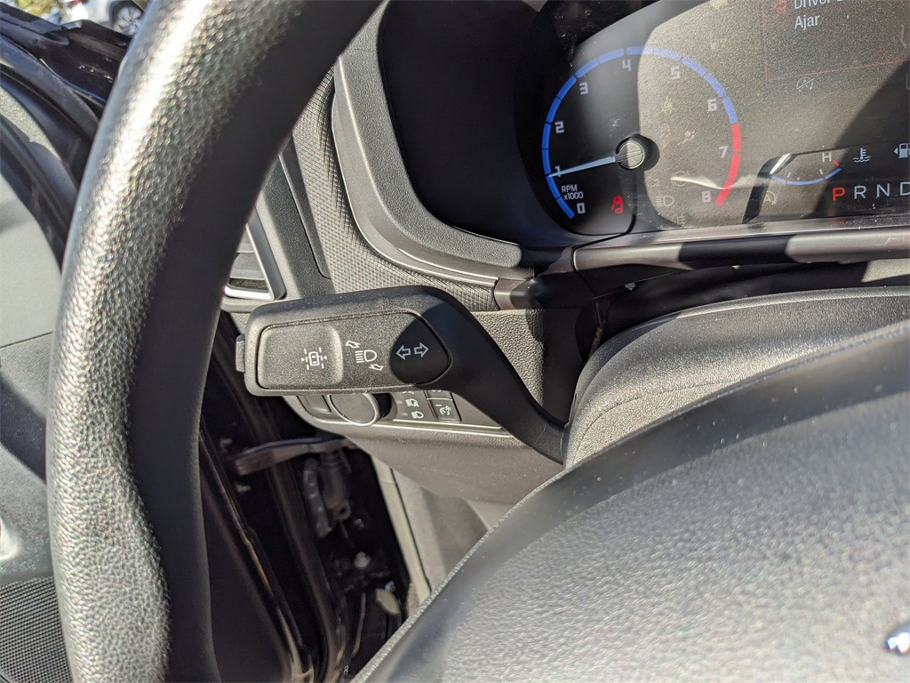 Vehicle image 35 of 37