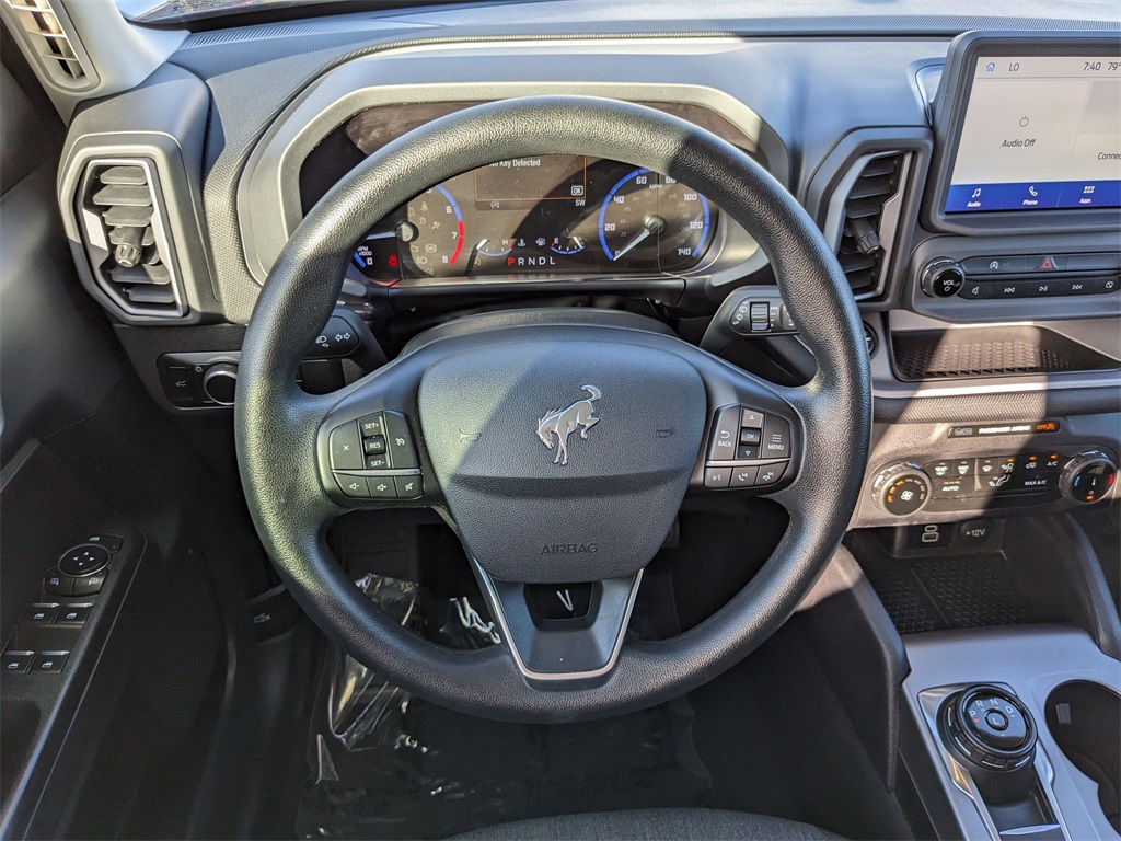 Vehicle image 18 of 37
