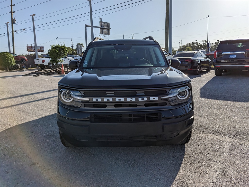 Vehicle image 3 of 37
