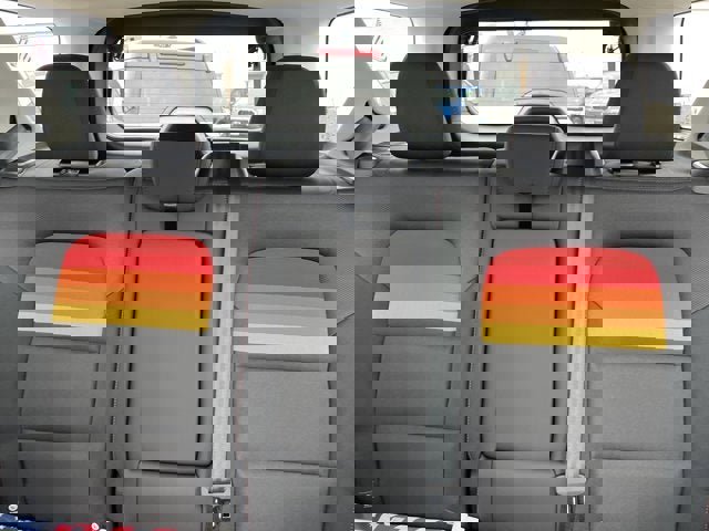 Vehicle image 11 of 29