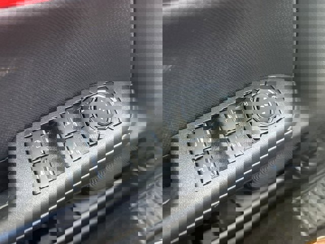 Vehicle image 29 of 29