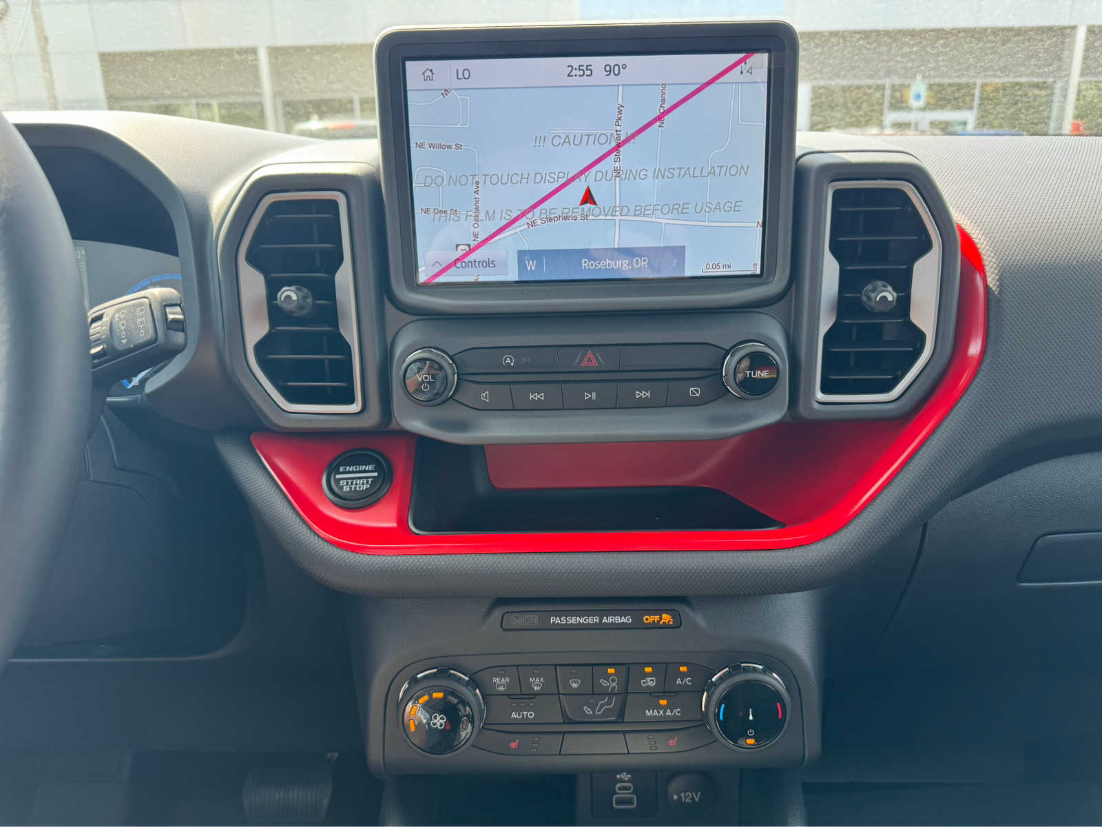 Vehicle image 13 of 21